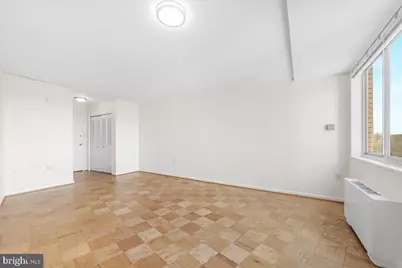 10401 Grosvenor Place #1428, Rockville, MD 20852 - Photo 3
