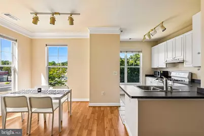 501 Hungerford Drive #244, Rockville, MD 20850 - Photo 9