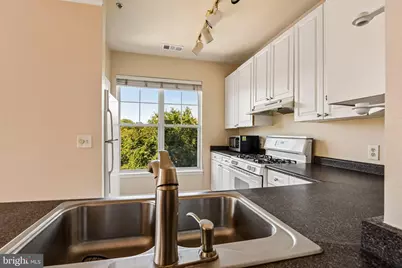 501 Hungerford Drive #244, Rockville, MD 20850 - Photo 13