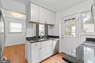 12016 Valleywood Dr, Silver Spring, MD 20902 - Photo 7