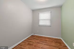 12016 Valleywood Dr, Silver Spring, MD 20902 - Photo 19