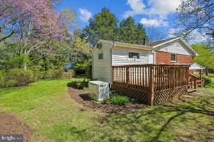 2 Lorre Ct, Rockville, MD 20852 - Photo 31