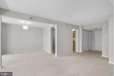 7401 Westlake Terrace #405, Bethesda, MD 20817 - Photo 7