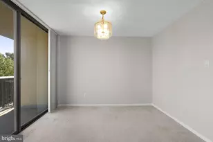 7401 Westlake Terrace, Bethesda, MD 20817 - Photo 9
