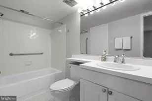 7401 Westlake Terrace, Bethesda, MD 20817 - Photo 23