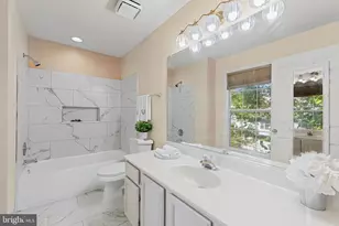 20412 Shore Harbour Dr, Germantown, MD 20874 - Photo 19