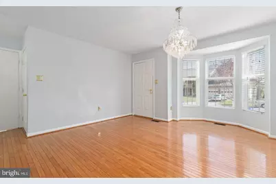 11420 Tulip Poplar Terrace, Germantown, MD 20876 - Photo 5