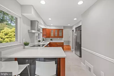 11200 Hunt Club Drive, Potomac, MD 20854 - Photo 17