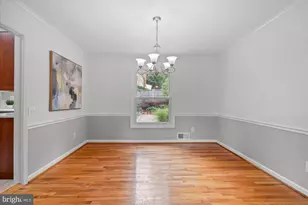 11200 Hunt Club Dr, Potomac, MD 20854 - Photo 9