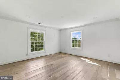 10904 Gainsborough Road, Potomac, MD 20854 - Photo 35