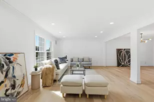 10904 Gainsborough Rd, Potomac, MD 20854 - Photo 5