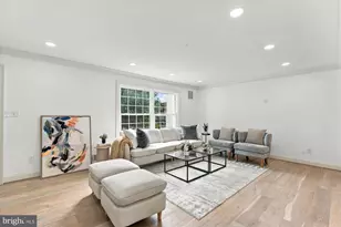 10904 Gainsborough Rd, Potomac, MD 20854 - Photo 7