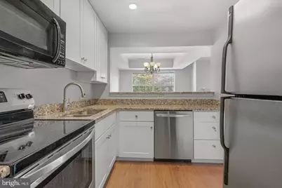 5705 Chapman Mill Drive #110, Rockville, MD 20852 - Photo 23