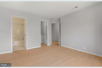 5705 Chapman Mill Drive #110, Rockville, MD 20852 - Photo 31