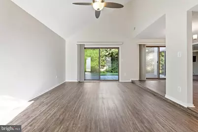 19108 Rhodes Way, Montgomery Village, MD 20886 - Photo 23