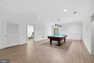 9801 Bentcross Dr, Potomac, MD 20854 - Photo 53