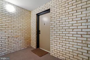 14432 Parkvale Rd, Rockville, MD 20853 - Photo 3