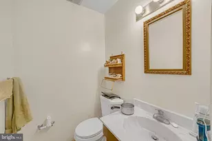 10807 McComas Ct, Kensington, MD 20895 - Photo 11