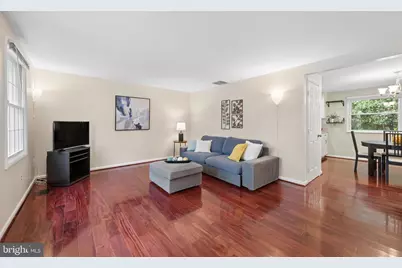 19904 Buhrstone Drive, Gaithersburg, MD 20886 - Photo 5