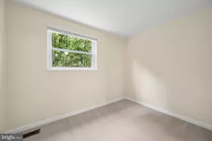 19904 Buhrstone Dr, Gaithersburg, MD 20886 - Photo 31