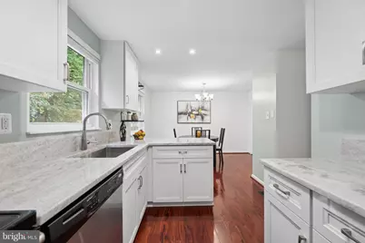19904 Buhrstone Drive, Gaithersburg, MD 20886 - Photo 15