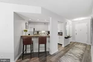 5225 Pooks Hill Rd, Bethesda, MD 20814 - Photo 11