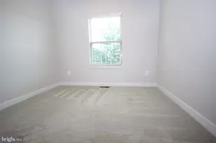 9580 Nature Trl, Montgomery Village, MD 20886 - Photo 27