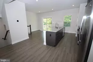 9580 Nature Trl, Montgomery Village, MD 20886 - Photo 11