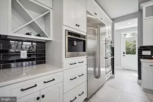 8616 Jones Mill Rd, Chevy Chase, MD 20815 - Photo 21
