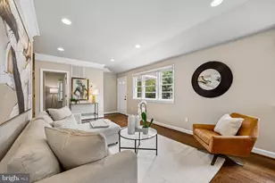 8810 Hawkins Ln, Chevy Chase, MD 20815 - Photo 5