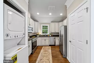 8810 Hawkins Lane, Chevy Chase, MD 20815 - Photo 9