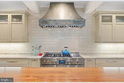 8007 Glendale Road, Chevy Chase, MD 20815 - Photo 11