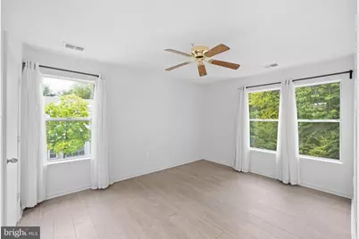 2812 Clear Shot Drive #11-33, Silver Spring, MD 20906 - Photo 13