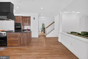 210 Long Trail Ln, Rockville, MD 20850 - Photo 25