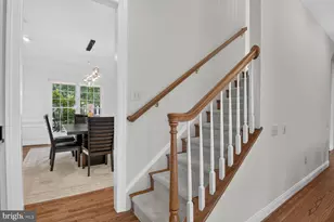 210 Long Trail Ln, Rockville, MD 20850 - Photo 17