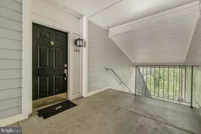 111 Timberbrook Lane #102, Gaithersburg, MD 20878 - Photo 3