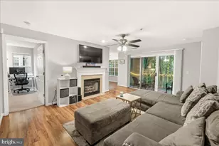 111 Timberbrook Ln, Gaithersburg, MD 20878 - Photo 7