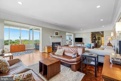 10401 Grosvenor Place #1705, Rockville, MD 20852 - Photo 11