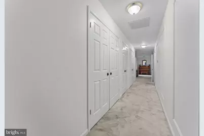 17801 October Court, Rockville, MD 20855 - Photo 9