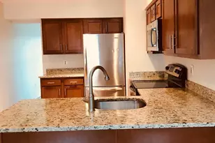 7833 Coddle Harbor Ln, Potomac, MD 20854 - Photo 3