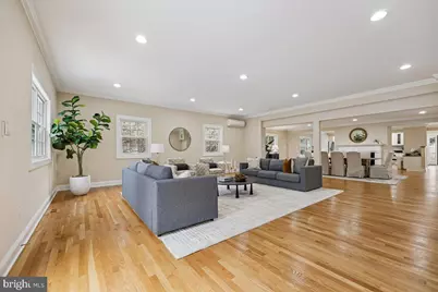 4902 Derussey Parkway, Chevy Chase, MD 20815 - Photo 9