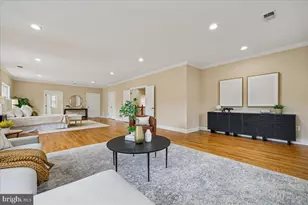 4902 De Russey Pkwy, Chevy Chase, MD 20815 - Photo 27