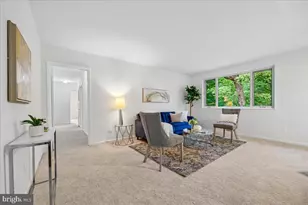 10500 Montrose Ave, Bethesda, MD 20814 - Photo 3