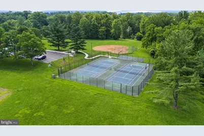 12900 Circle Drive, Rockville, MD 20850 - Photo 15