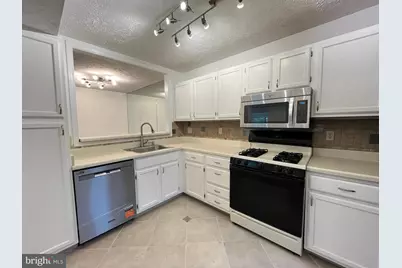 898 Windbrooke Drive #898, Gaithersburg, MD 20879 - Photo 1