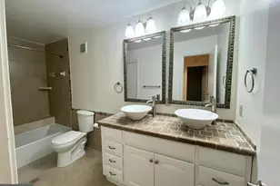 898 Windbrooke Dr, Gaithersburg, MD 20879 - Photo 5