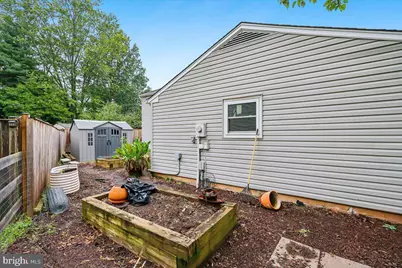 17132 Hoskinson Road, Poolesville, MD 20837 - Photo 7