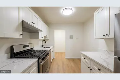 19419 Brassie Place #304, Montgomery Village, MD 20886 - Photo 3