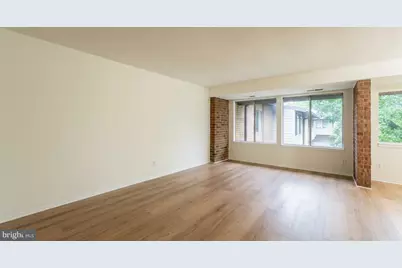 19419 Brassie Place #304, Montgomery Village, MD 20886 - Photo 5