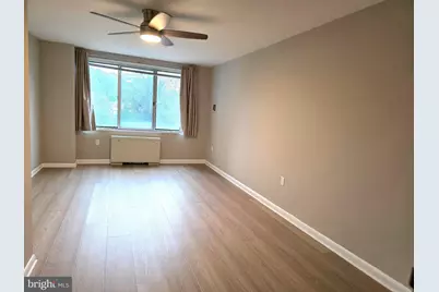 10201 Grosvenor Place #704A, Rockville, MD 20852 - Photo 3